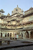 Orchha - the Jahangir Mahal Palace 